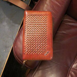 montblanc zip wallet leather weave